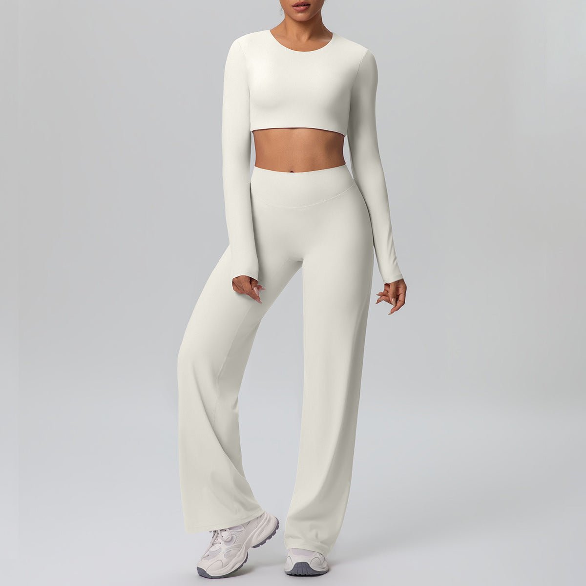 Long Sleeve Breathable Yoga Set with Chest Pad - Solbana