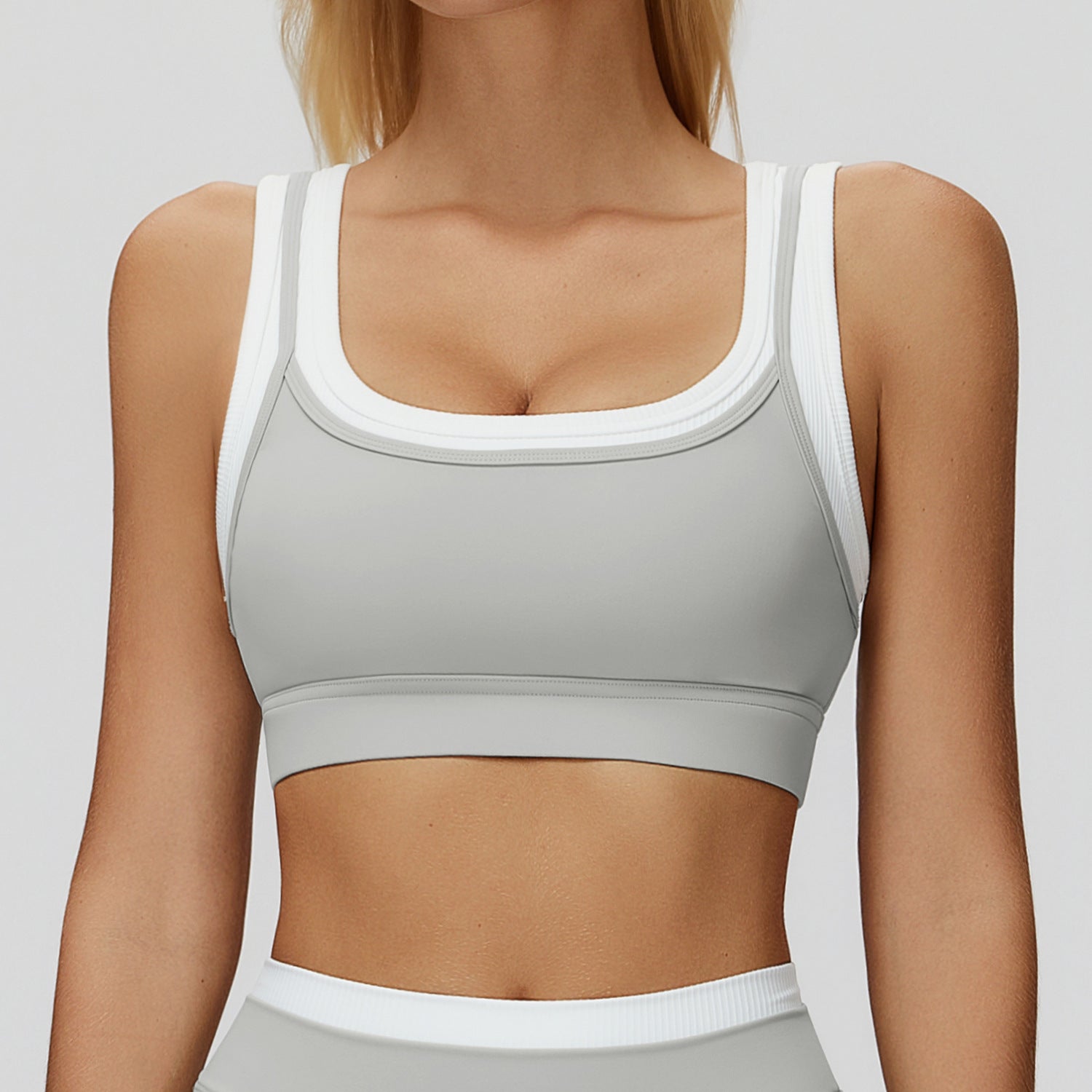 Seamless Contrast Trim Yoga Sports Bra - Solbana