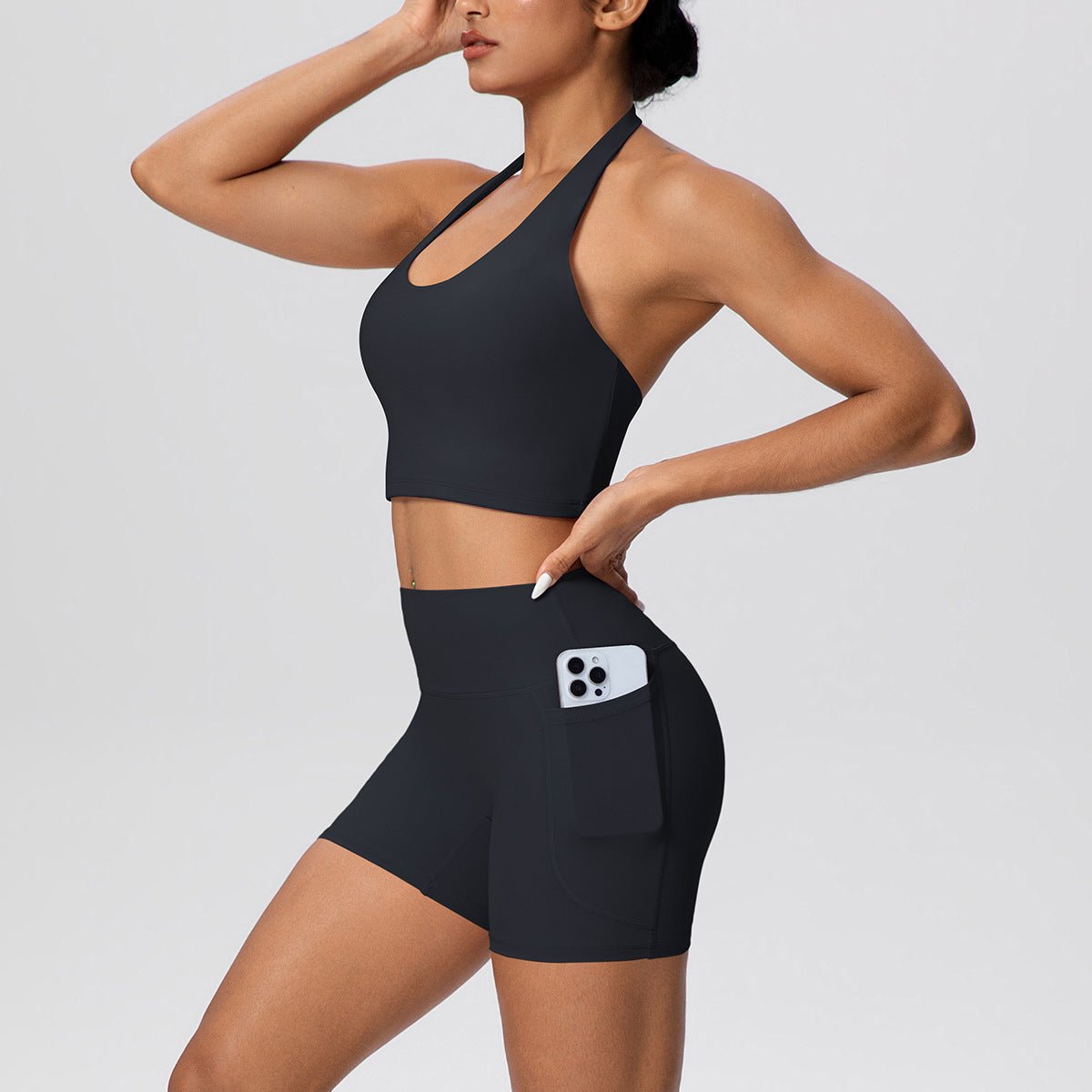 Halter Sports Bra and Pocket Shorts Yoga Set - Solbana