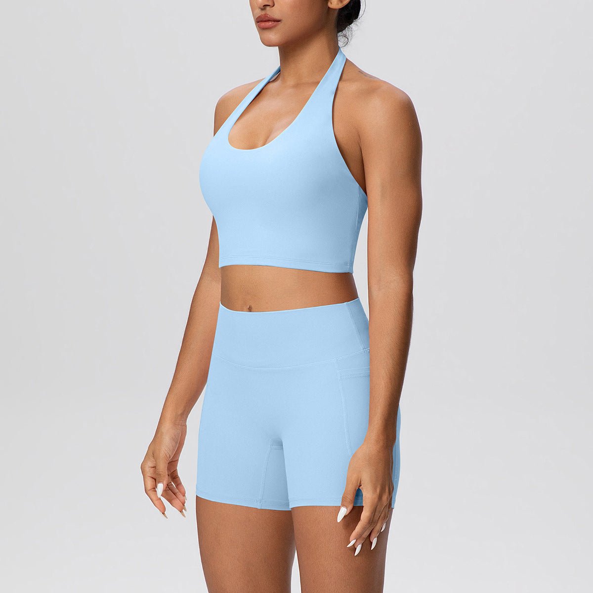Halter Sports Bra and Pocket Shorts Yoga Set - Solbana