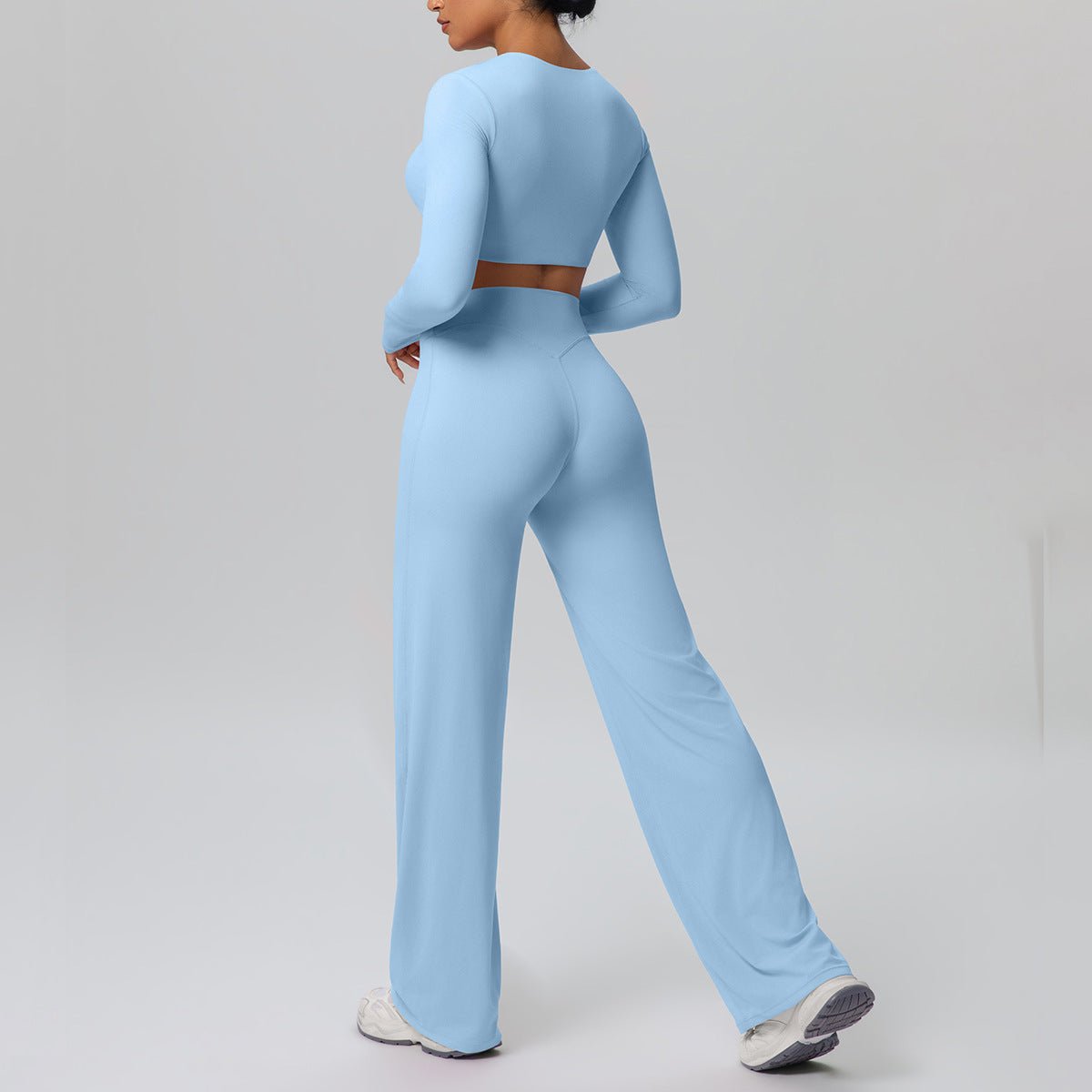 Long Sleeve Breathable Yoga Set with Chest Pad - Solbana